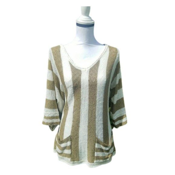 3 Sisters Sweaters - 3 Sister camel and white marbled  light knite top